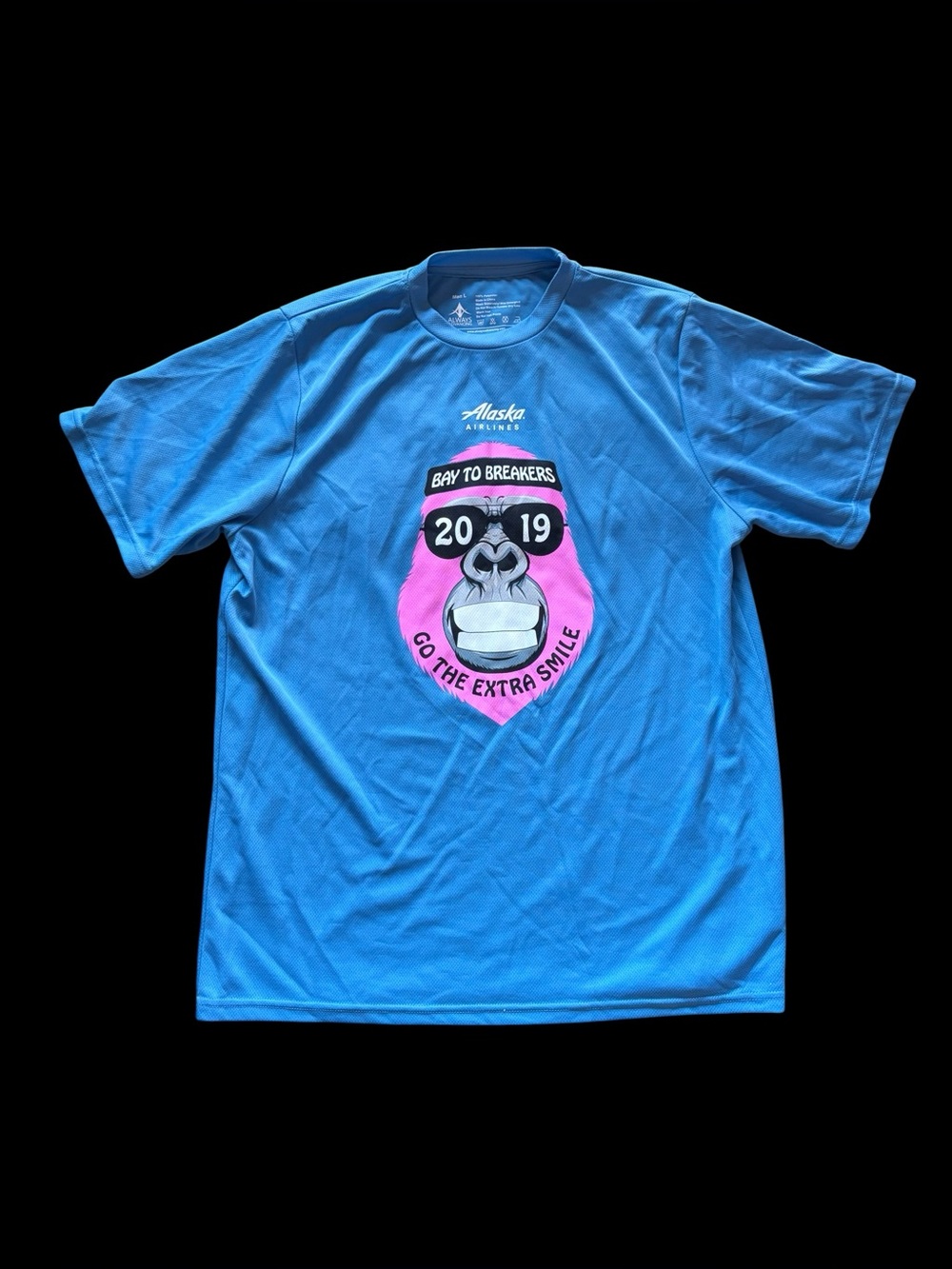 ✨Alaska Airlines Bay
to Breakers blue t-shirt Size L ✨